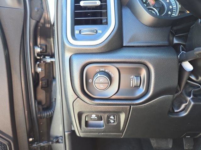 Used 2022 RAM 1500 Big Horn AWD/4WD image 24