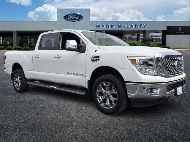 Used 2019 Nissan Titan SL w/ Chrome Package image 7