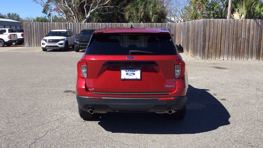 Certified 2022 Ford Explorer ST-Line image 3