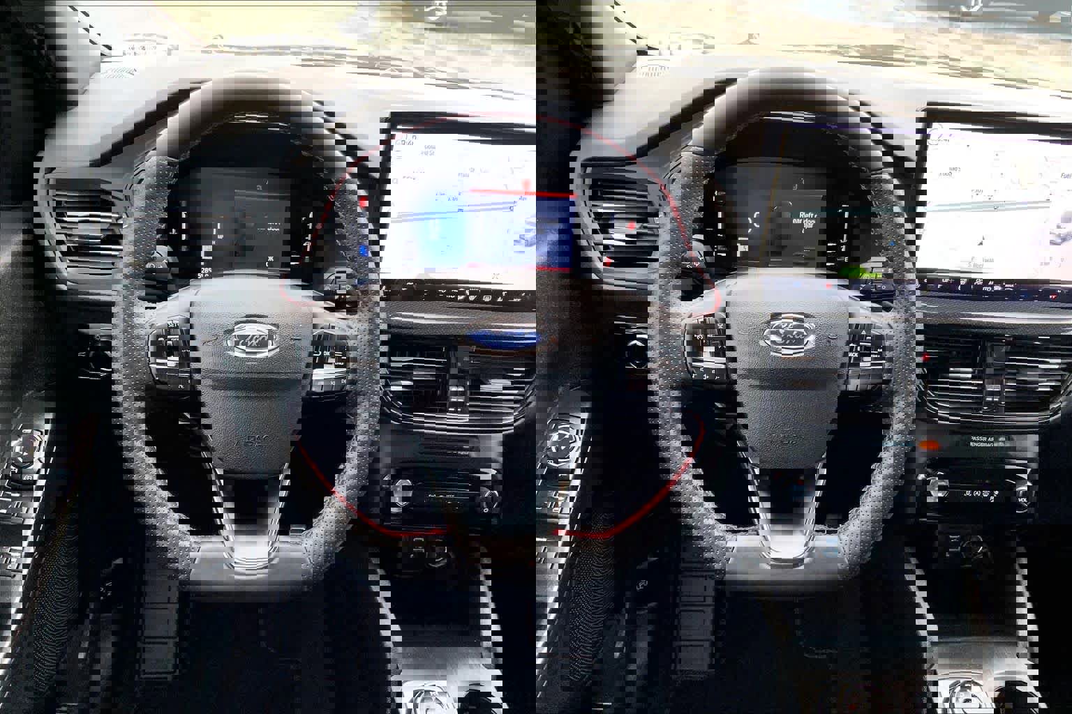 Certified 2023 Ford Escape ST-Line w/ Tech Pack #1 FWD image 8