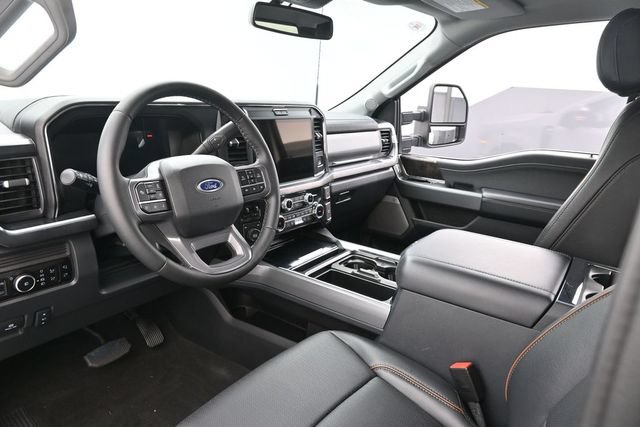 Certified 2025 Ford F350 Lariat w/ Lariat Ultimate Package AWD/4WD image 11