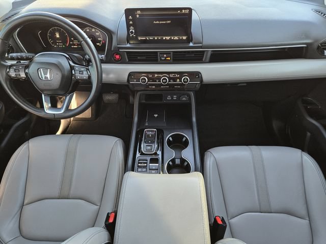 Used 2025 Honda Pilot Touring image 25