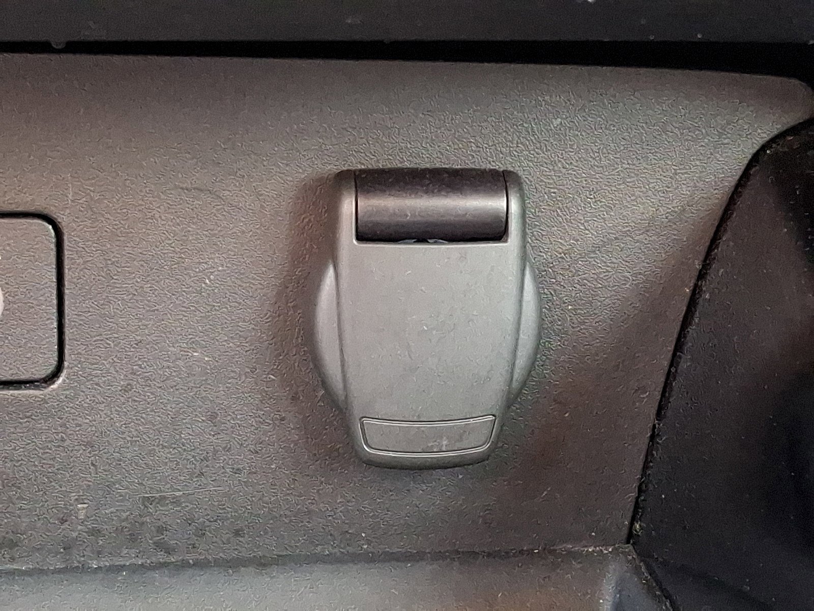 Used 2024 Nissan Altima 2.5 SV FWD image 23
