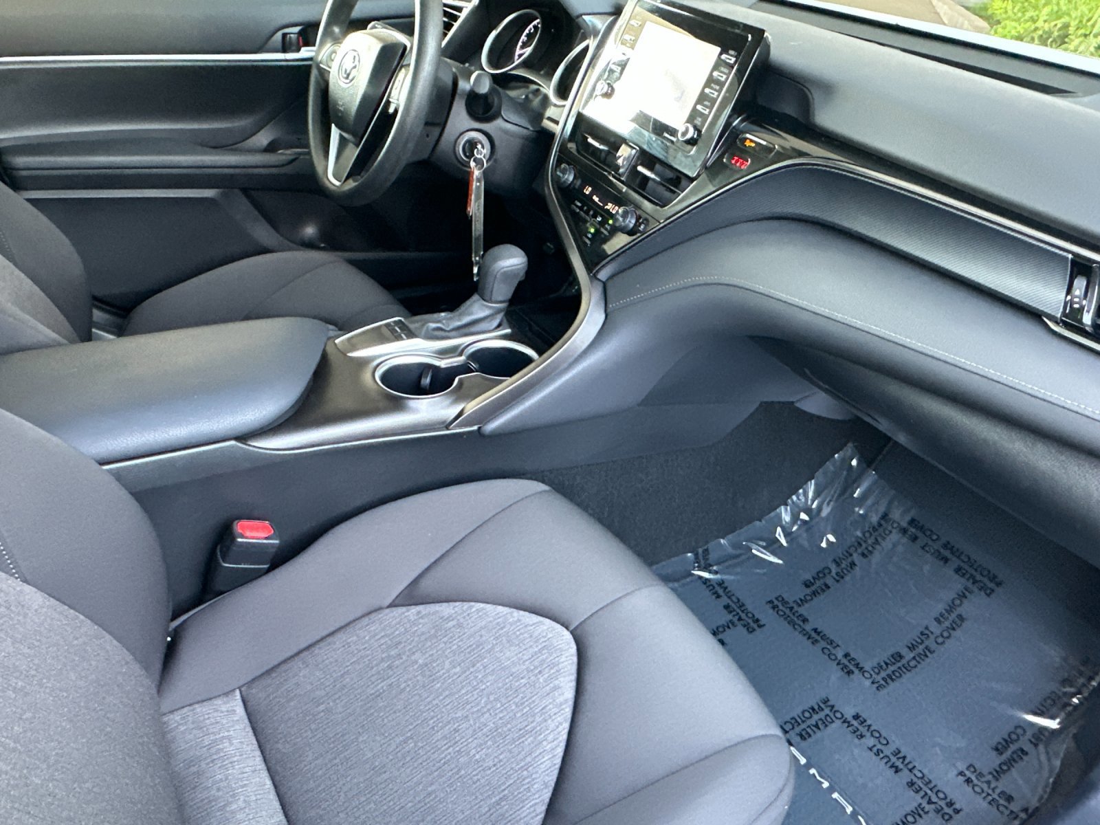 Used 2024 Toyota Camry LE image 15