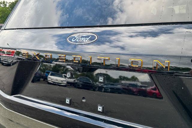Certified 2025 Ford Expedition Tremor AWD/4WD image 19