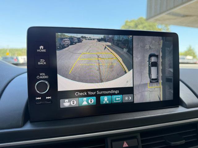 Used 2024 Honda Pilot Elite image 9