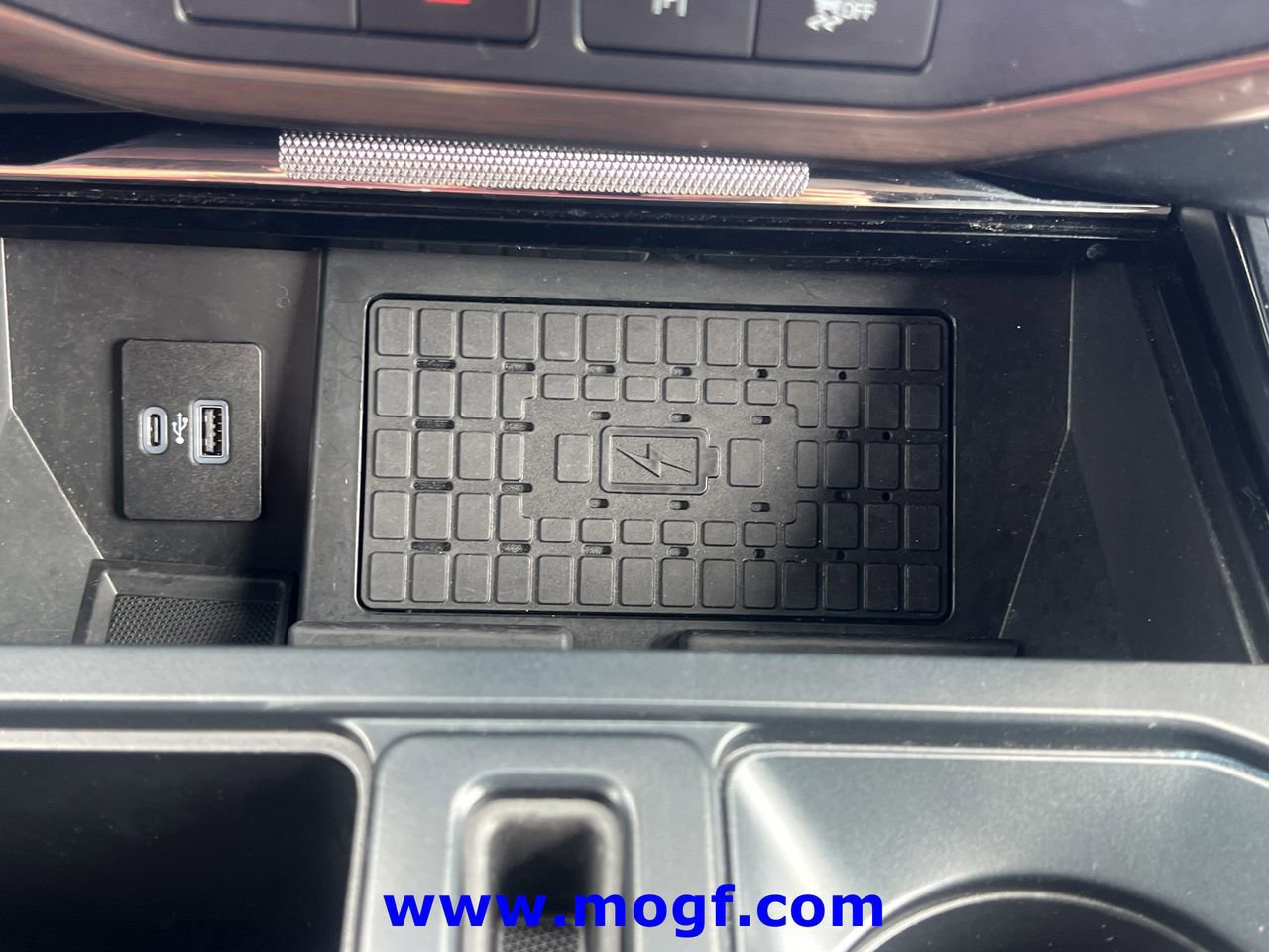 Certified 2023 Ford F150 Lightning Lariat w/ Equipment Group 511A High image 14