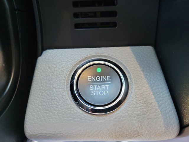 Certified 2022 Ford F450 Limited w/ FX4 Off-Road Package image 30