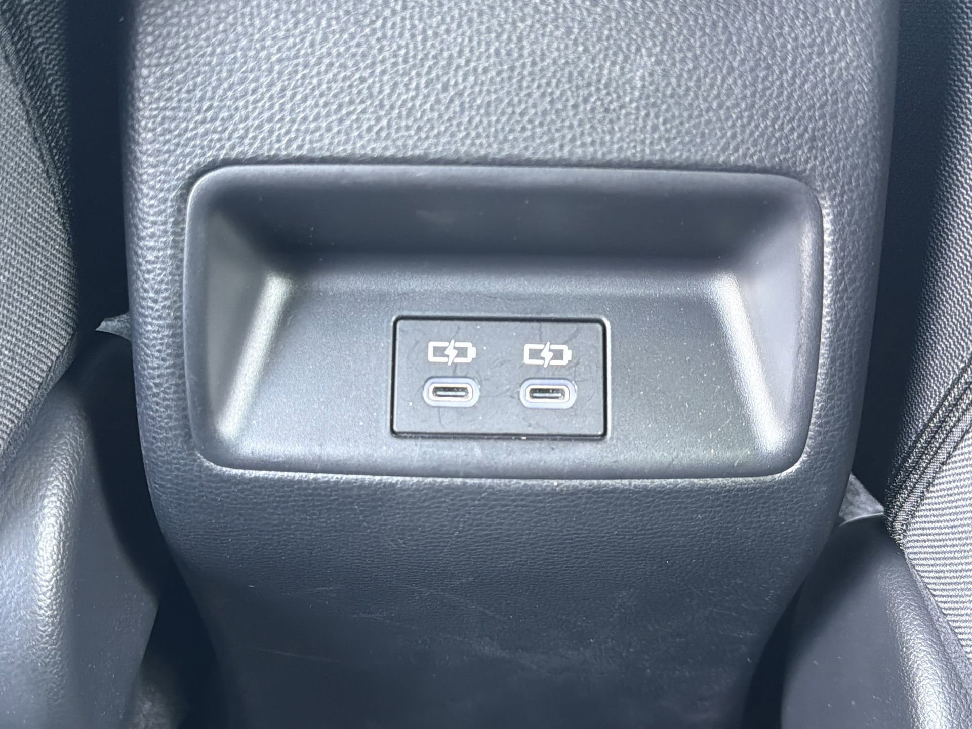 Used 2024 Toyota Corolla SE image 30