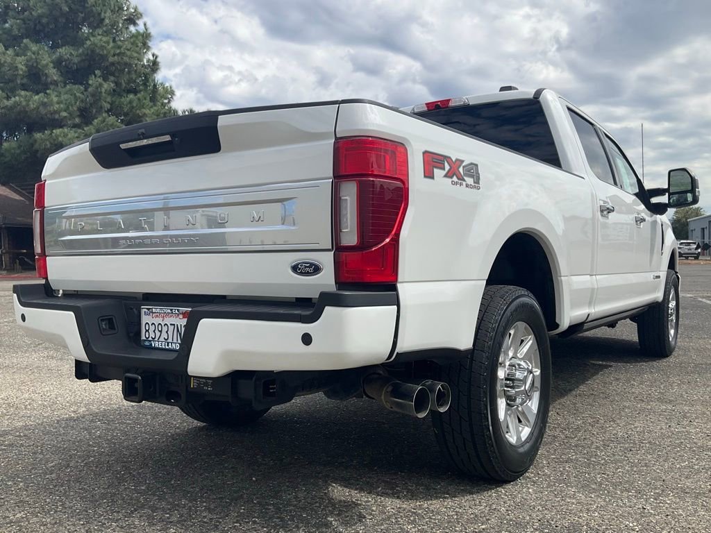 Certified 2022 Ford F350 Platinum w/ FX4 Off-Road Package image 12