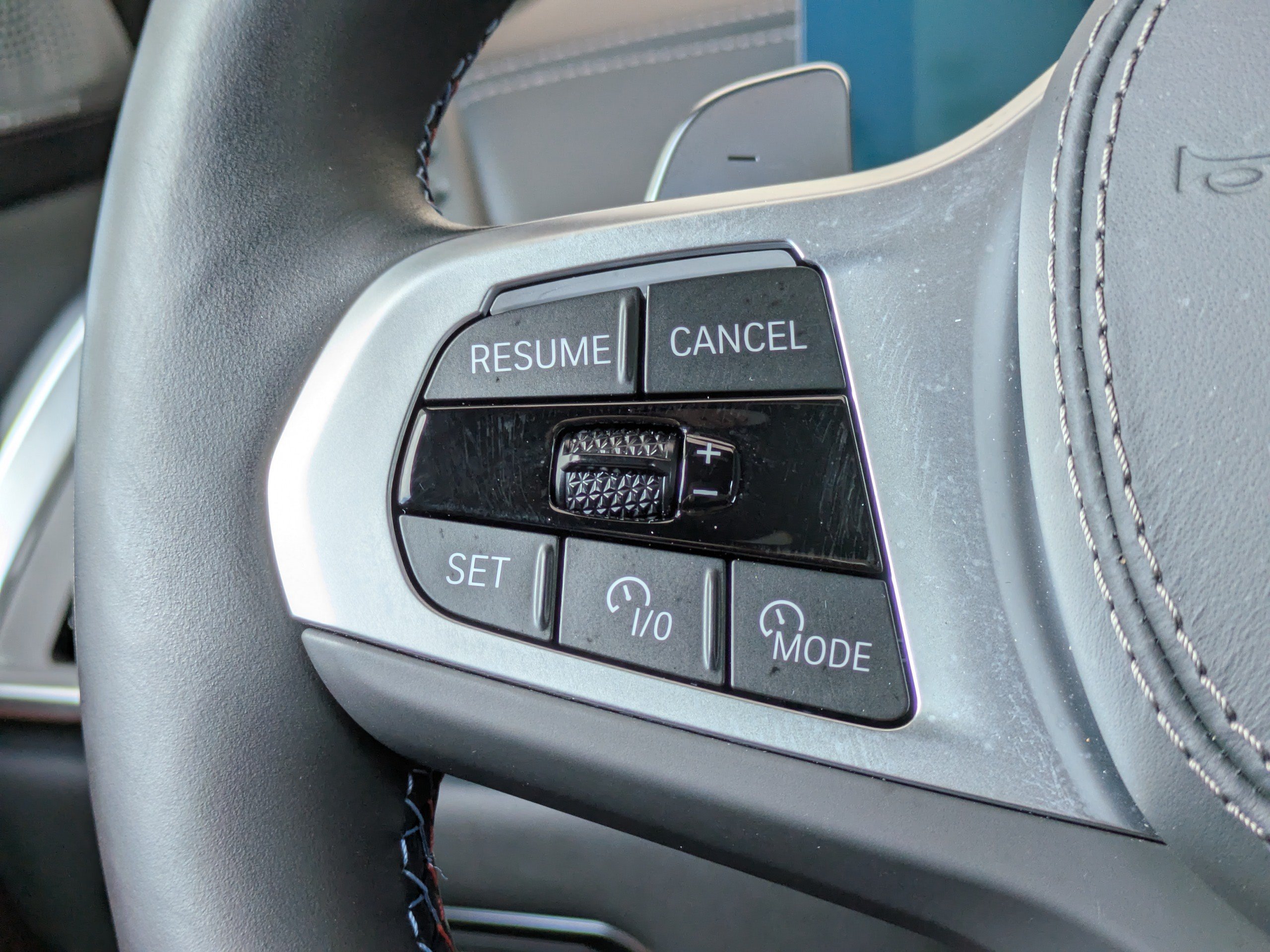 Used 2025 BMW X7 M60i AWD/4WD image 29