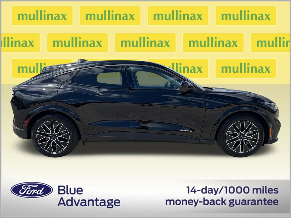 Certified 2025 Ford Mustang Mach-E Premium image 2