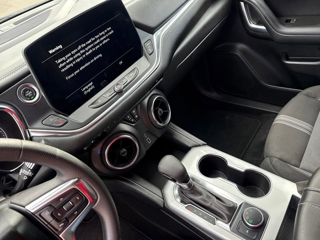 Used 2025 Chevrolet Blazer LT image 13