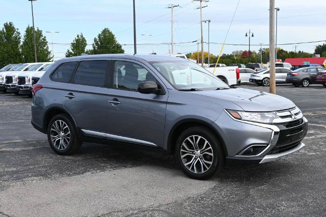 Used 2018 Mitsubishi Outlander ES FWD image 7