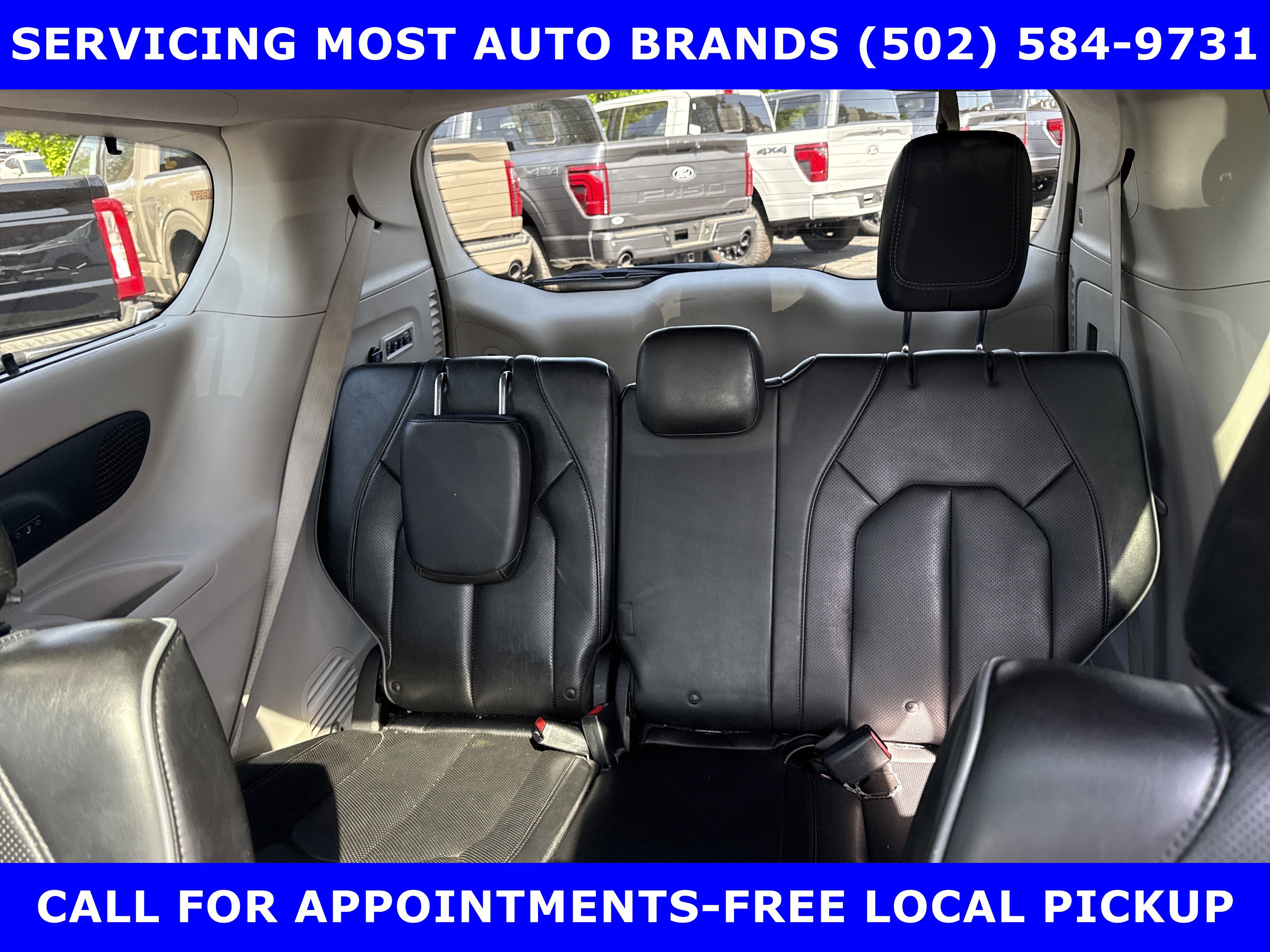 Used 2018 Chrysler Pacifica Limited FWD image 17
