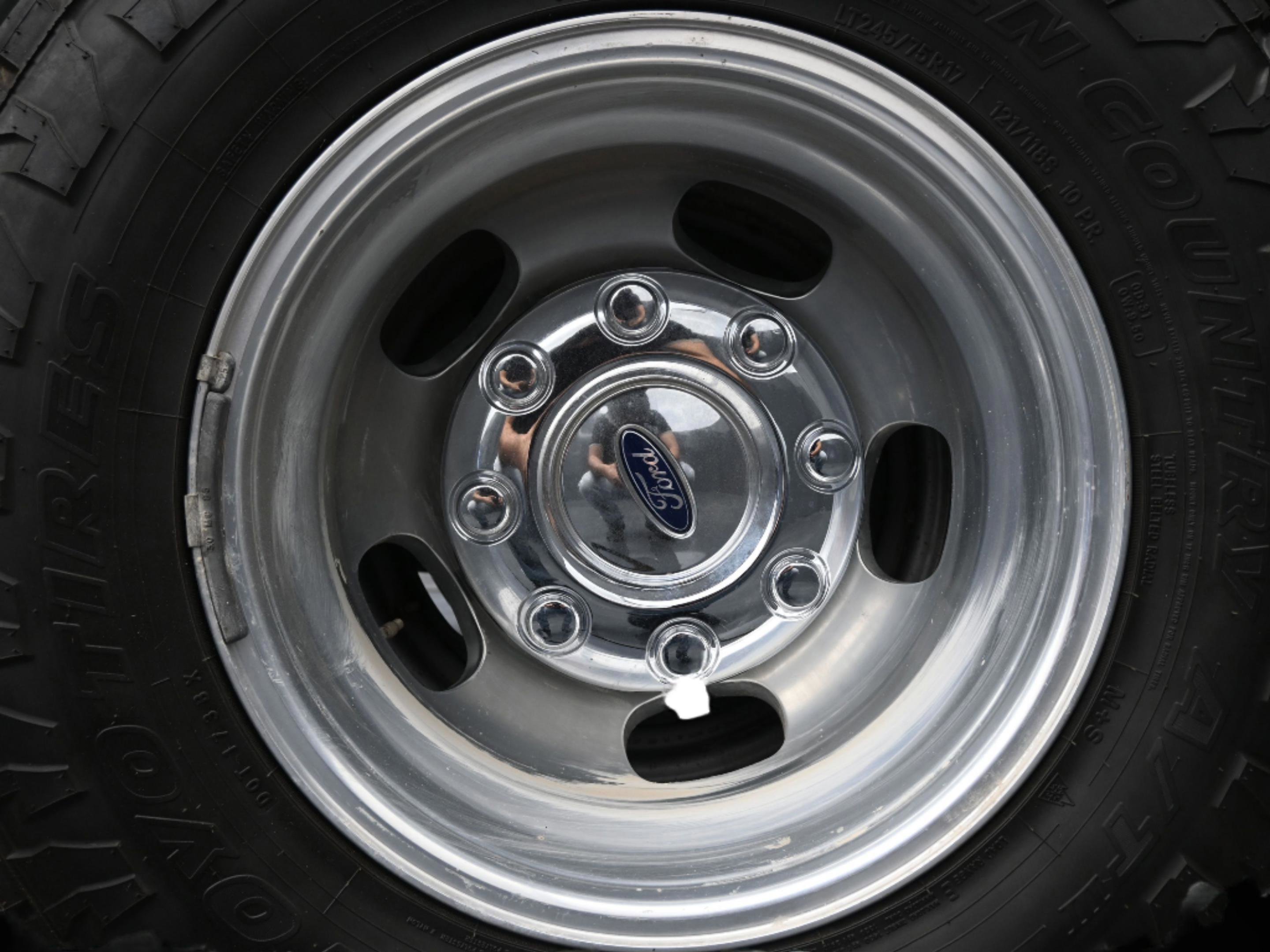 Certified 2024 Ford F350 XLT w/ 360-Degree Camera Package image 32