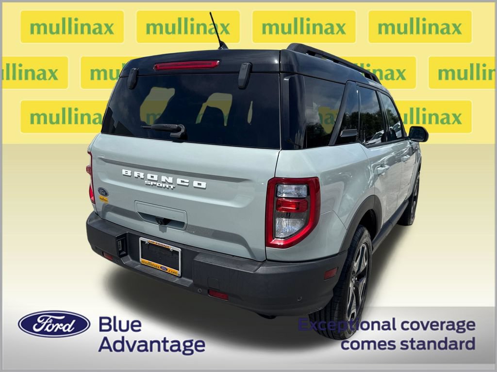 Certified 2022 Ford Bronco Sport Outer Banks AWD/4WD image 4