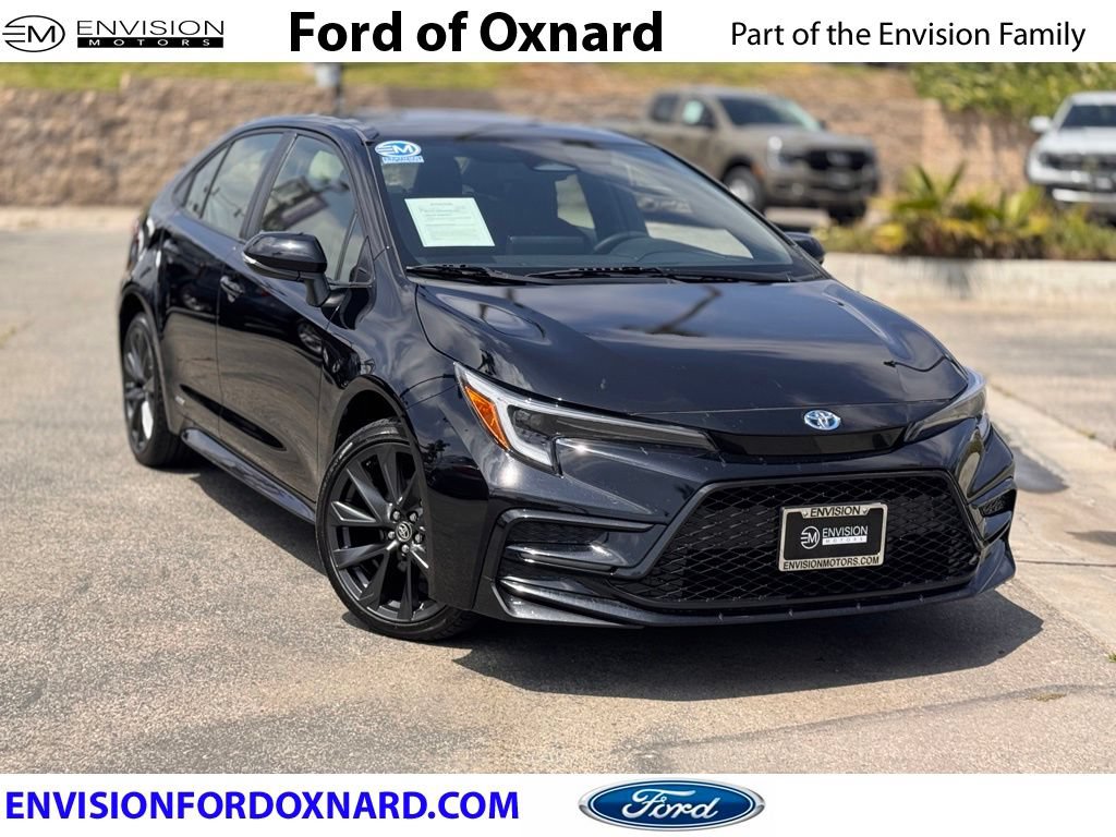 Used 2024 Toyota Corolla SE w/ SE Package