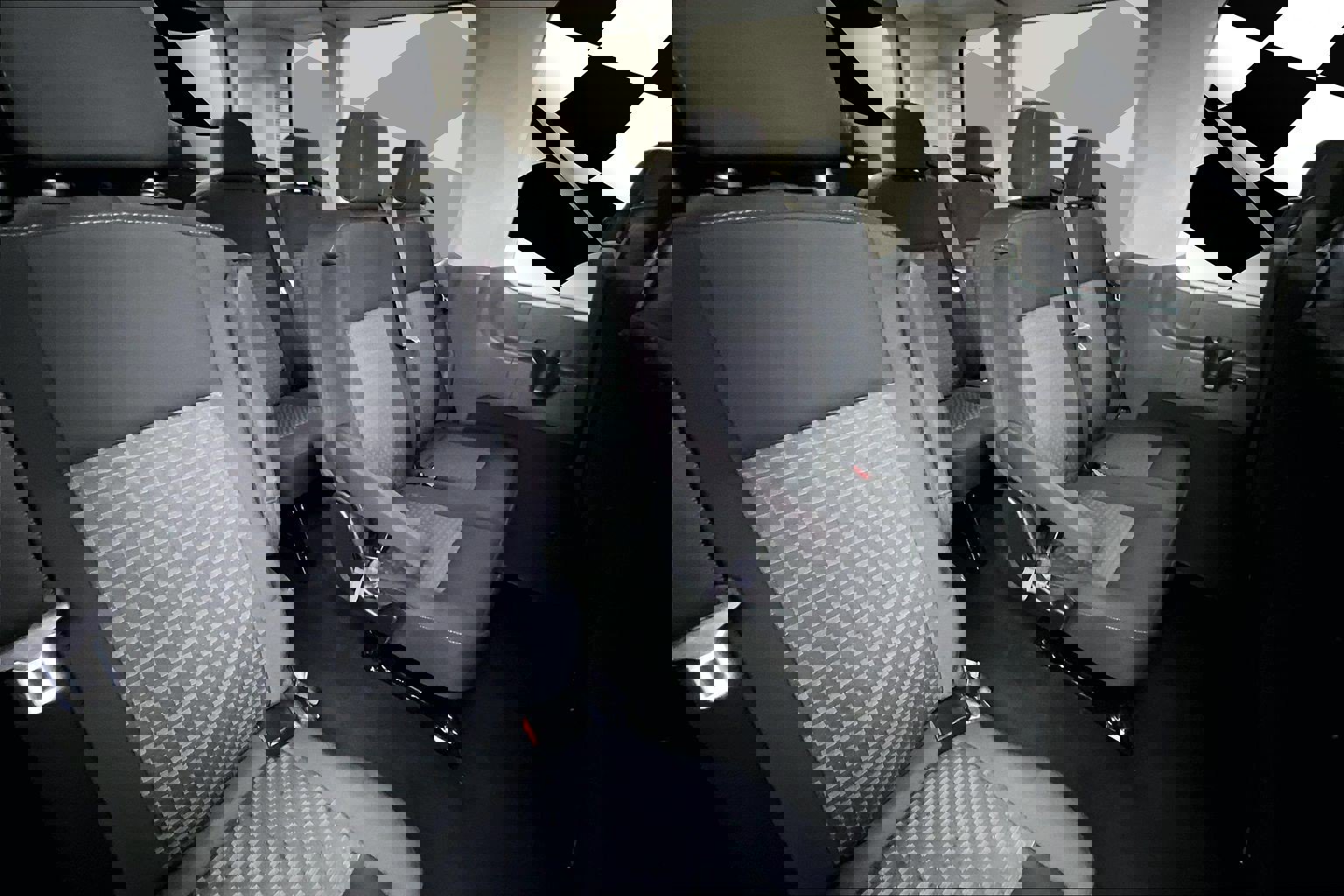 Certified 2022 Ford Transit 350 XLT image 27