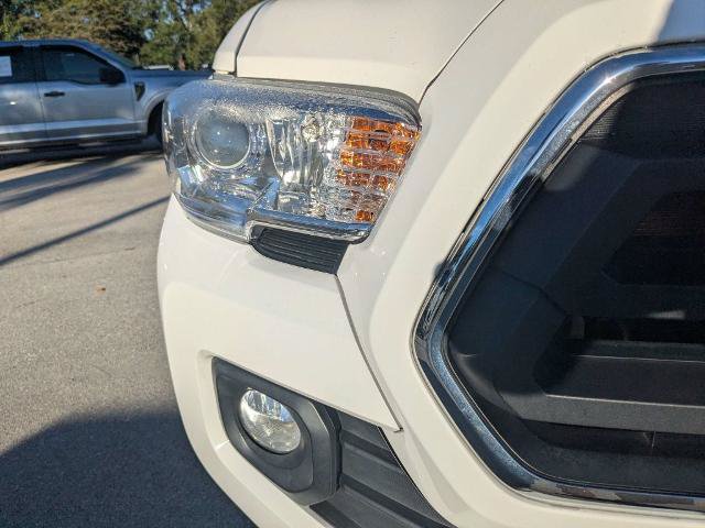 Used 2023 Toyota Tacoma SR5 RWD image 10