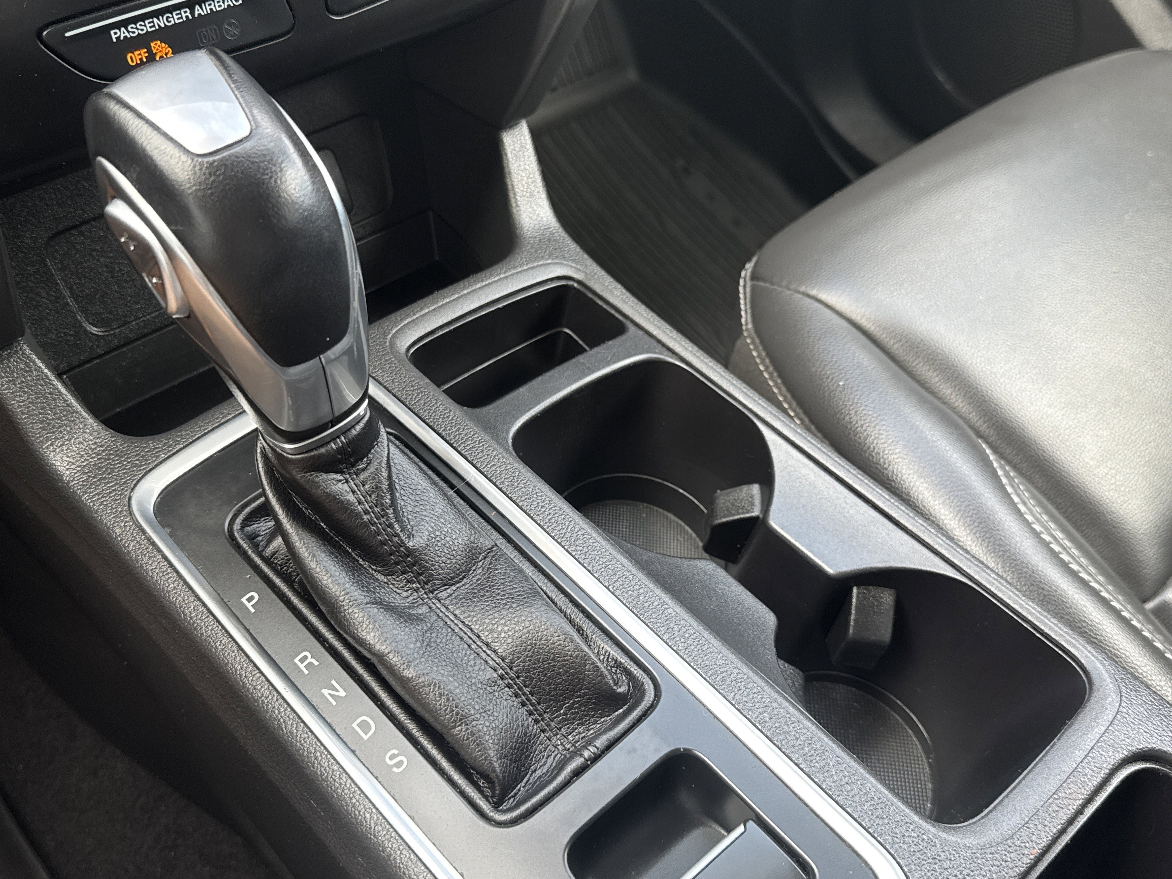 Certified 2019 Ford Escape SEL image 25