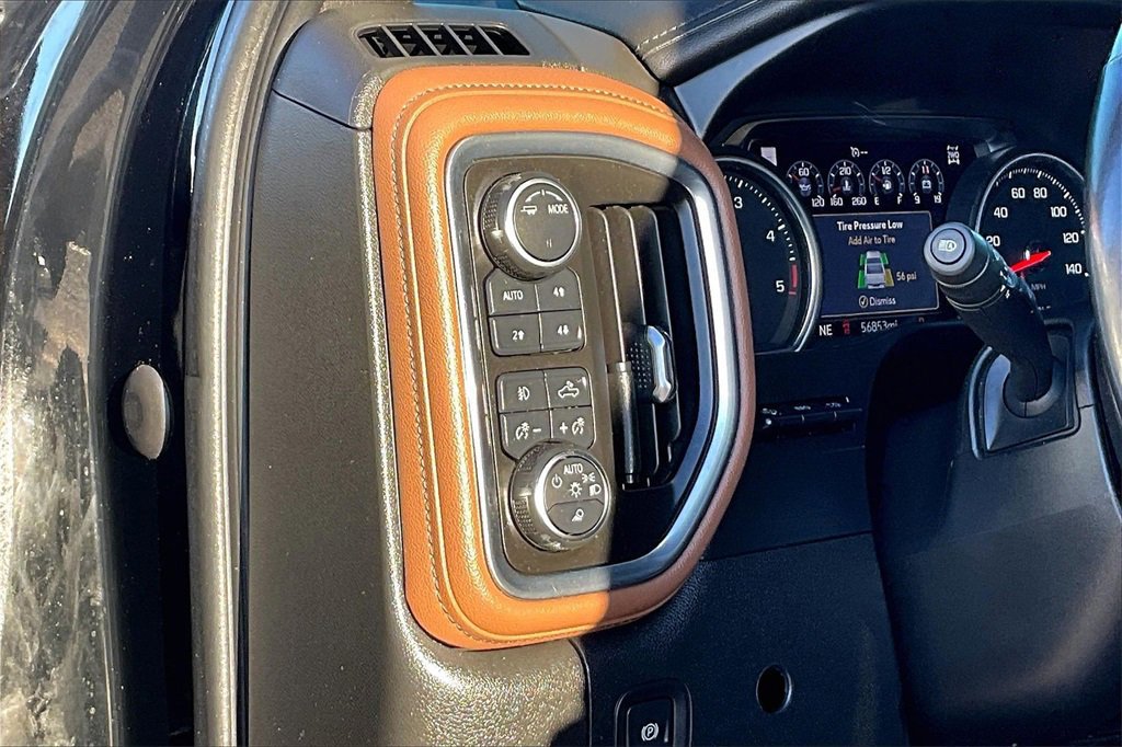 Used 2021 Chevrolet Silverado 2500 High Country w/ Z71 Off-Road Package image 23