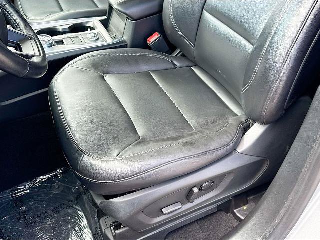 Certified 2020 Ford Explorer XLT w/ Equipment Group 202A AWD/4WD image 16