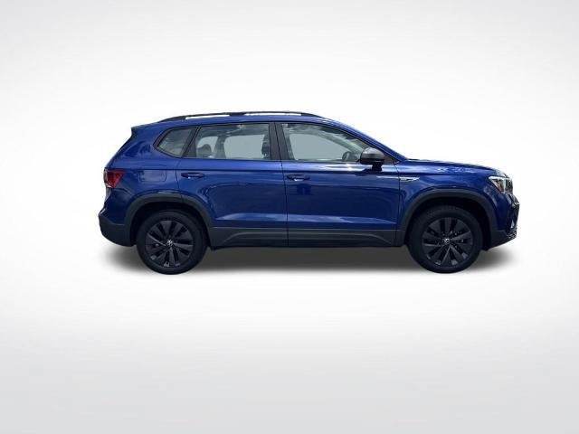 Used 2023 Volkswagen Taos S FWD image 4