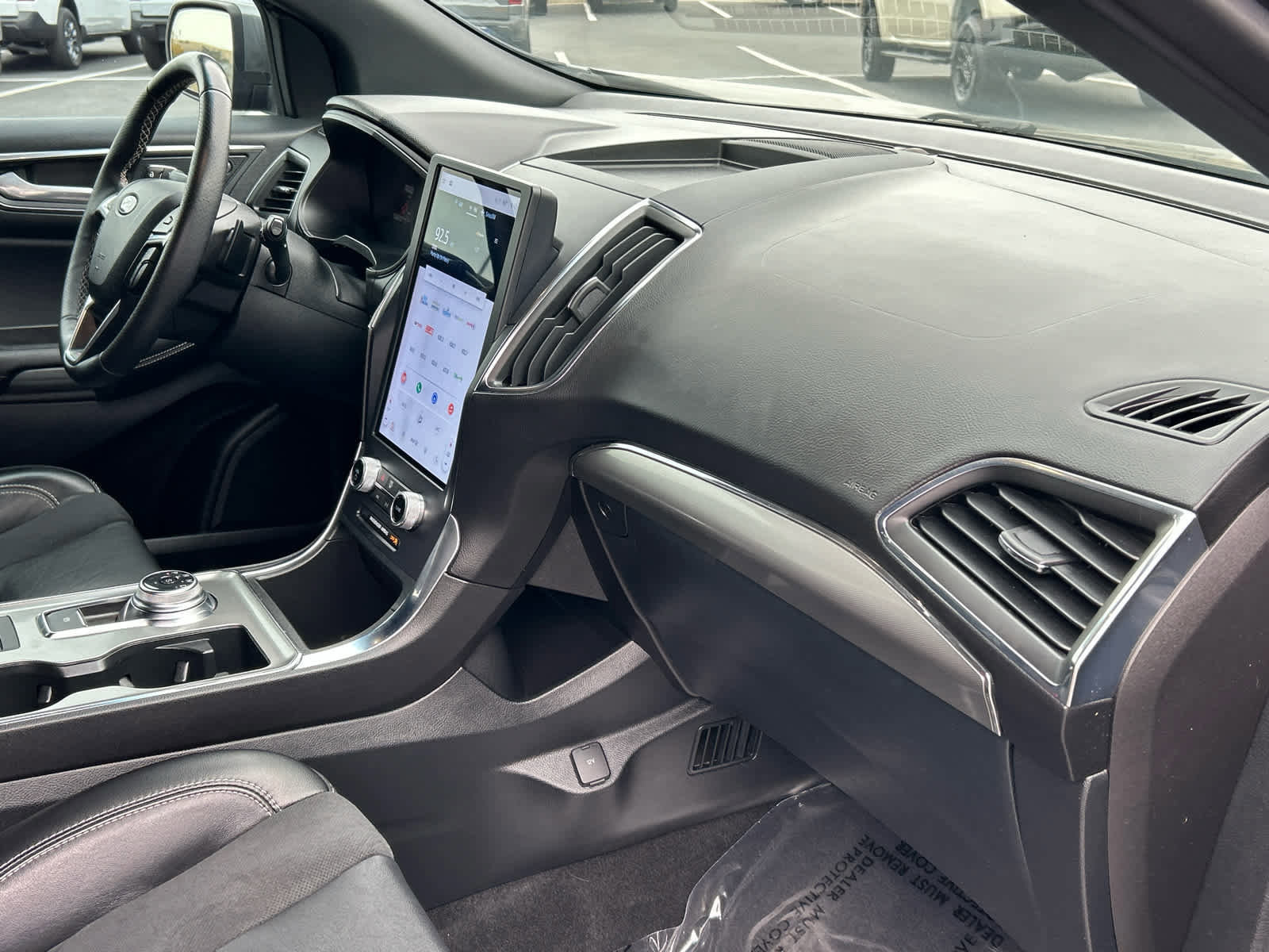 Certified 2022 Ford Edge ST w/ Equipment Group 401A image 18