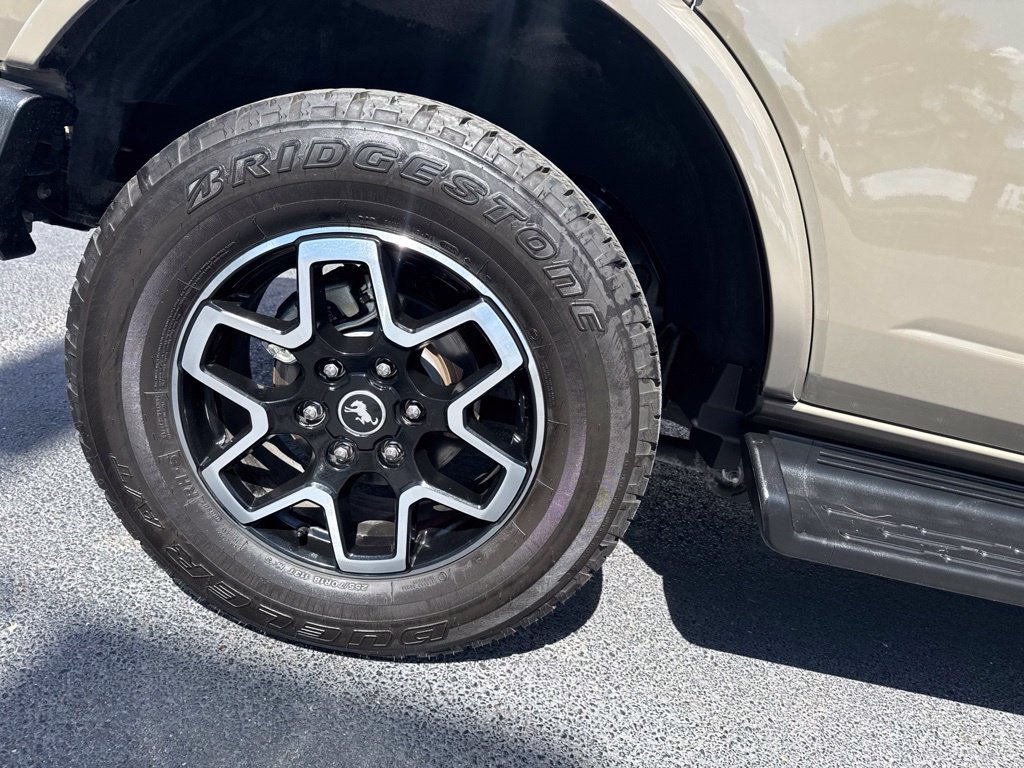 Certified 2026 Ford Bronco Outer Banks AWD/4WD image 12