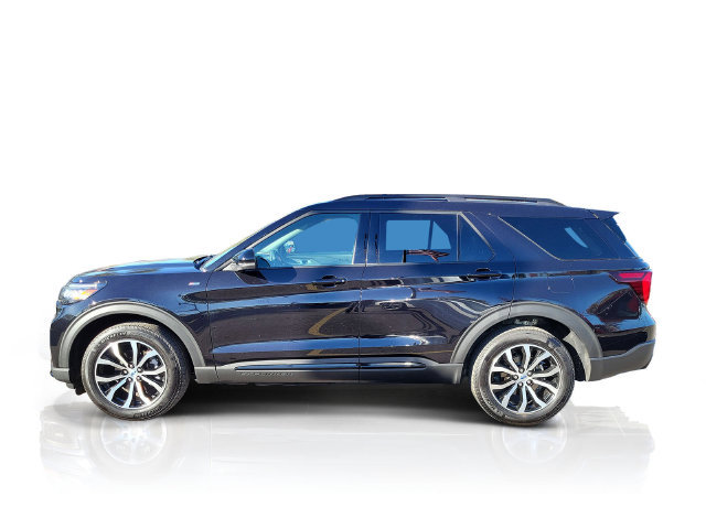 Certified 2025 Ford Explorer ST-Line AWD/4WD image 4