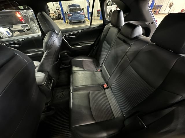 Used 2020 Toyota RAV4 XSE w/ All Weather Liner Package AWD/4WD image 31