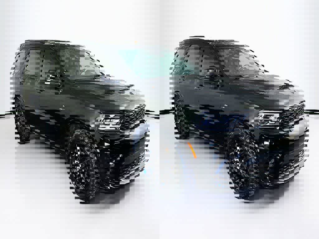 Used 2025 Dodge Durango R/T image 24