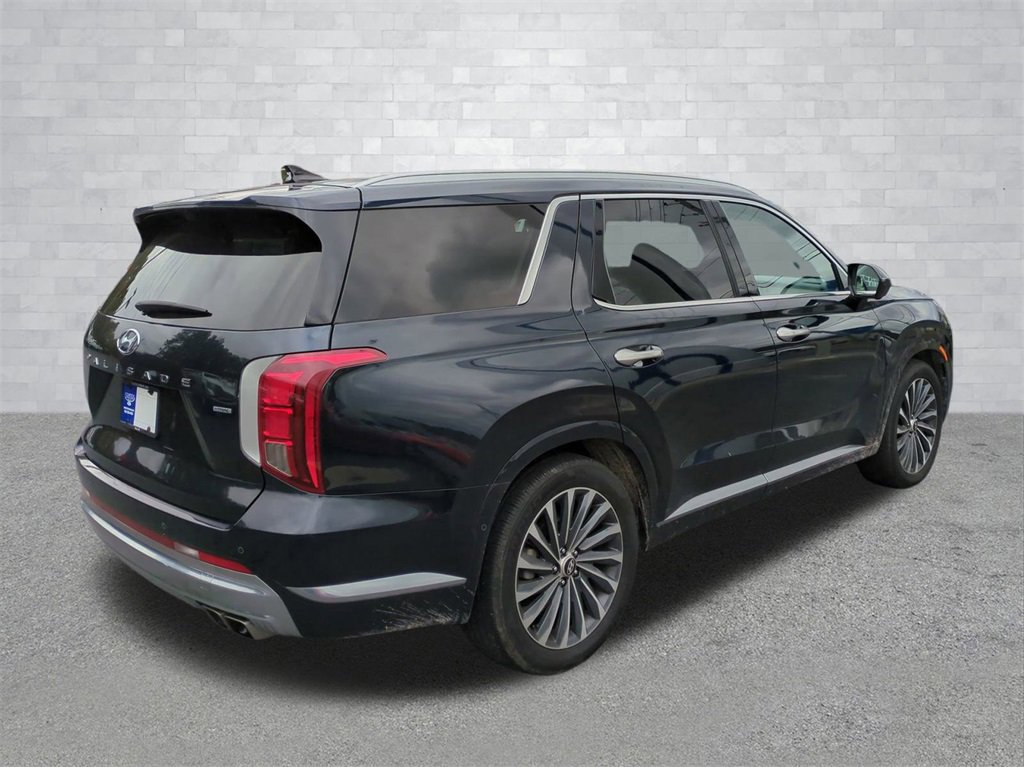 Used 2024 Hyundai Palisade Calligraphy image 5