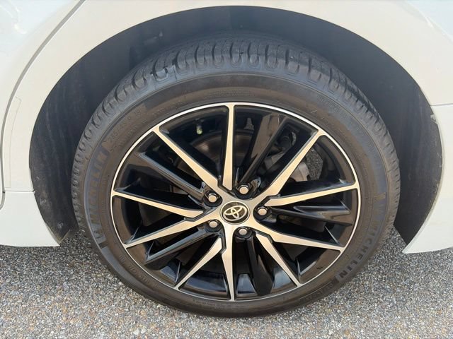 Used 2022 Toyota Camry SE FWD image 12