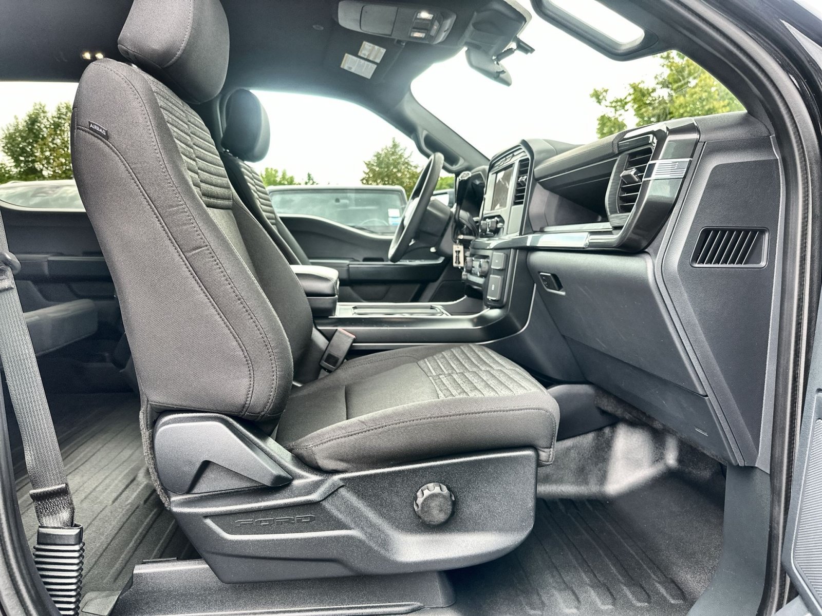 Certified 2023 Ford F150 XL w/ STX Appearance Package AWD/4WD image 27
