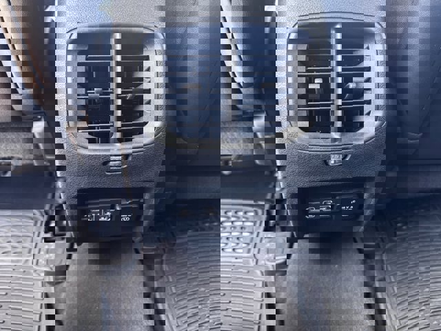 Used 2023 Jeep Cherokee Altitude Lux image 35