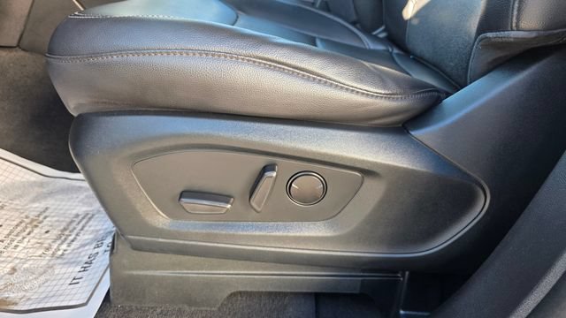 Certified 2023 Ford Explorer Limited w/ Limited Technology Package AWD/4WD image 12