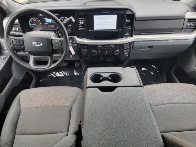 Certified 2025 Ford F250 XLT w/ Snow Plow Prep Package AWD/4WD image 19