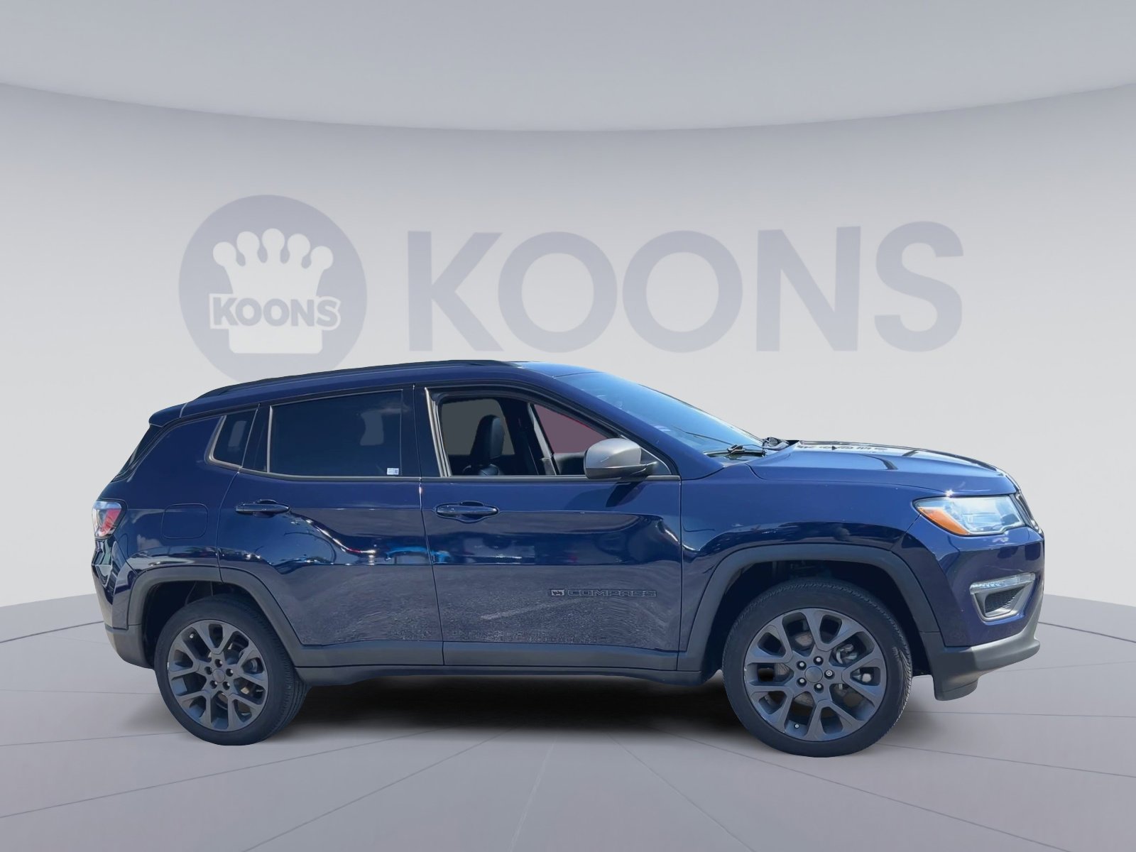 Used 2021 Jeep Compass Latitude AWD/4WD image 2