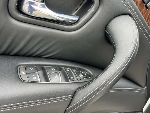 Used 2019 Nissan Armada Platinum w/ Interior Lighting Package RWD image 34