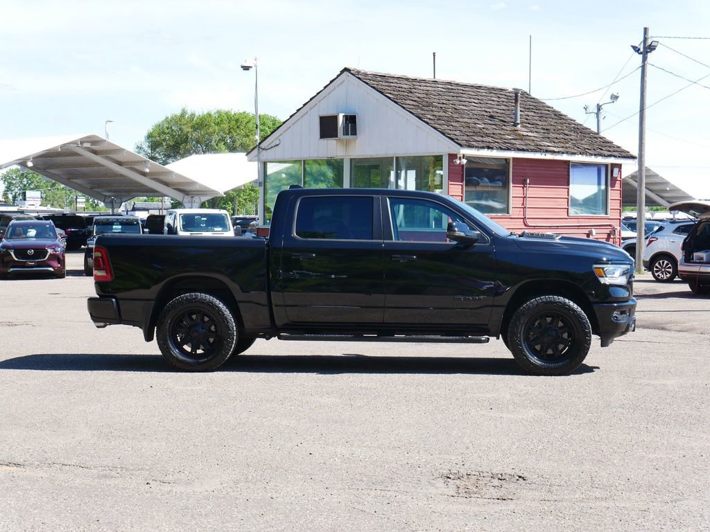Used 2023 RAM 1500 Laramie AWD/4WD image 2