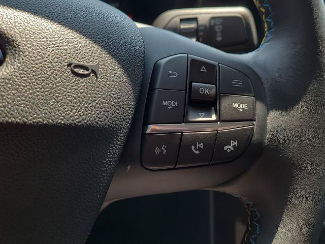 Certified 2025 Ford Maverick Lobo AWD/4WD image 26