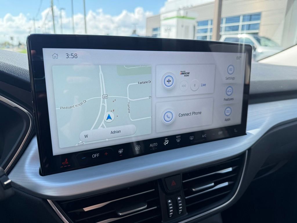 Certified 2023 Ford Escape Platinum image 26