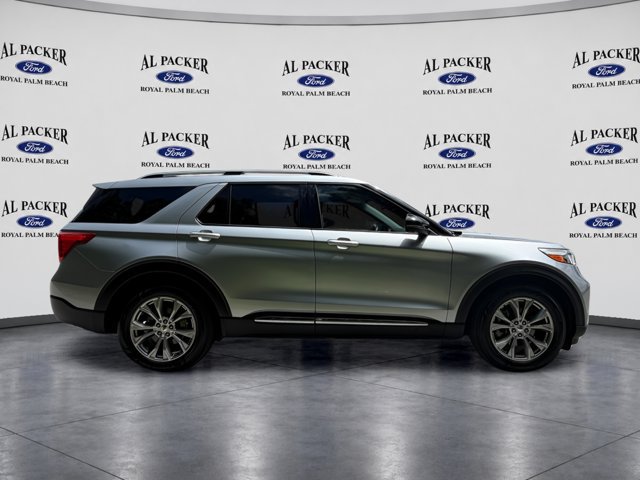 Certified 2022 Ford Explorer Limited w/ Equipment Group 301A RWD image 12