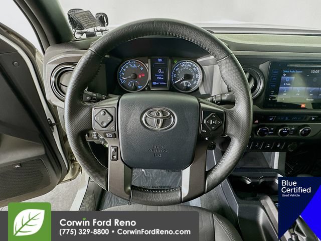 Used 2017 Toyota Tacoma TRD Off-Road AWD/4WD image 15
