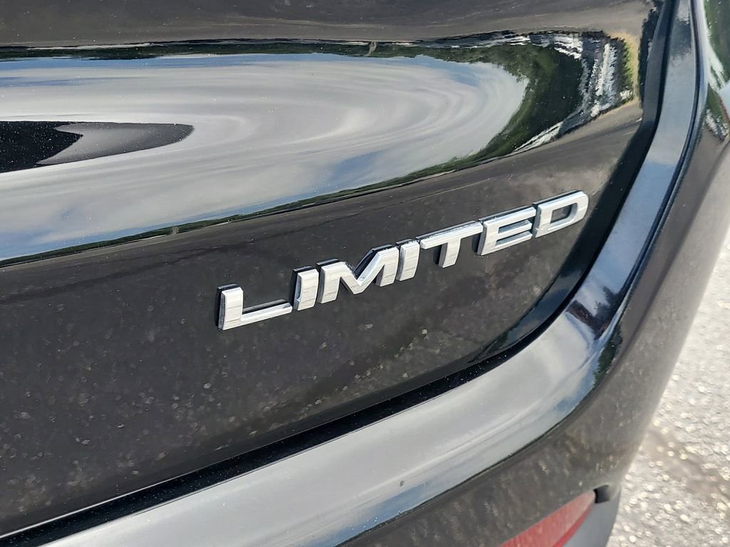 Used 2018 Jeep Compass Limited w/ Navigation Group image 6