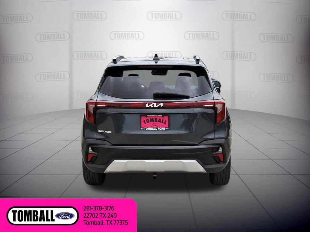 Used 2024 Kia Seltos S FWD image 6