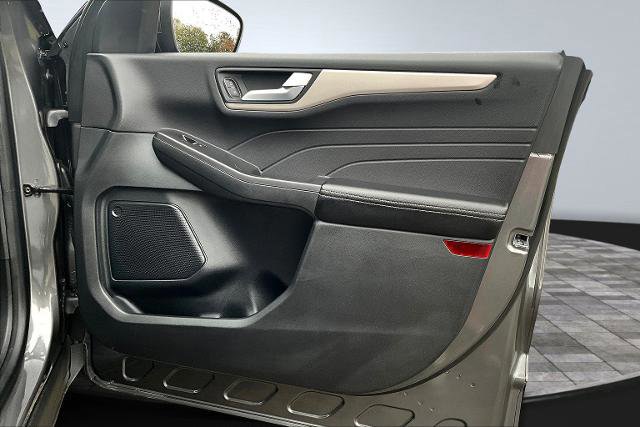 Certified 2021 Ford Escape SEL image 29