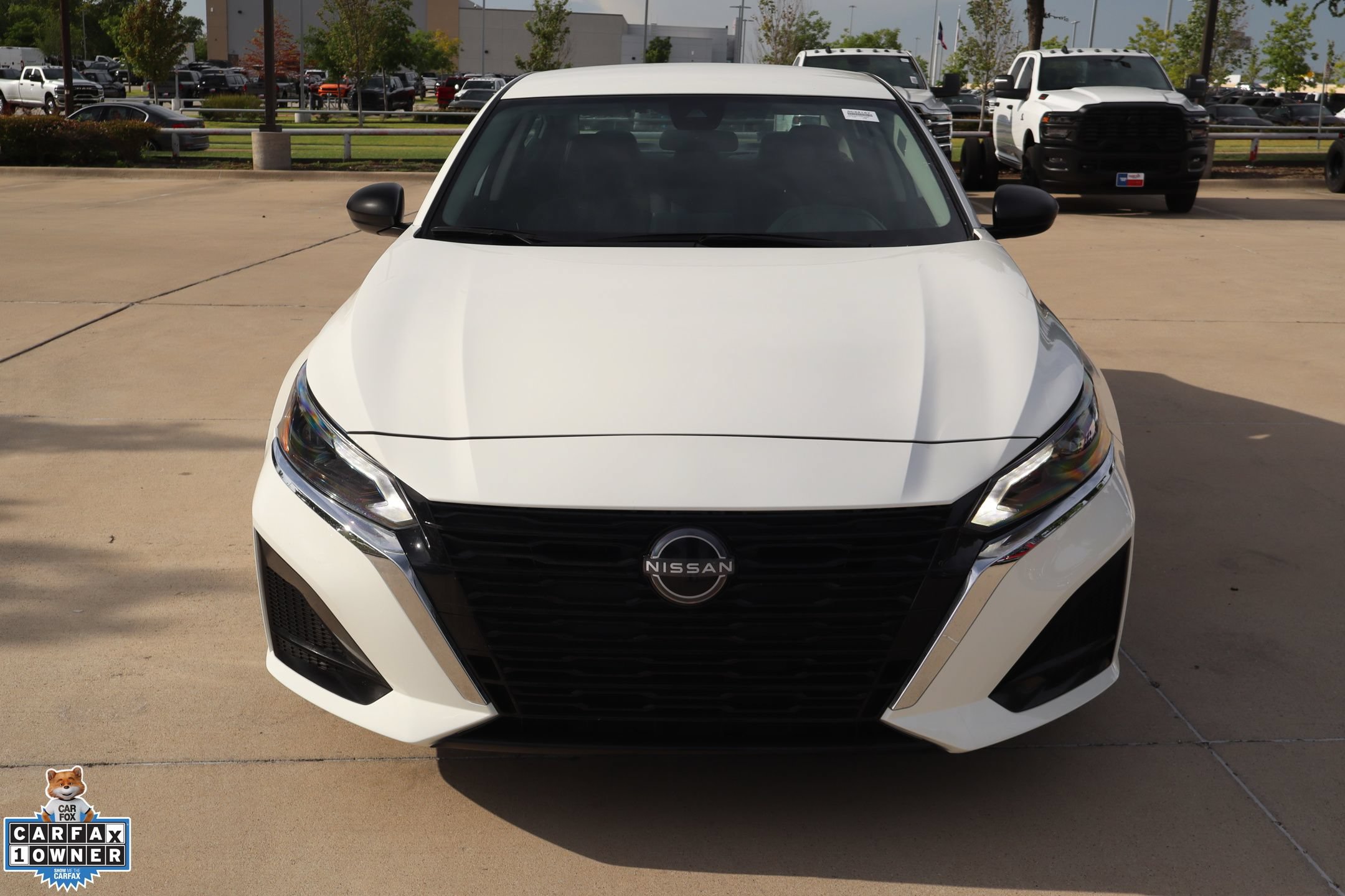 Used 2025 Nissan Altima 2.5 SV FWD image 9